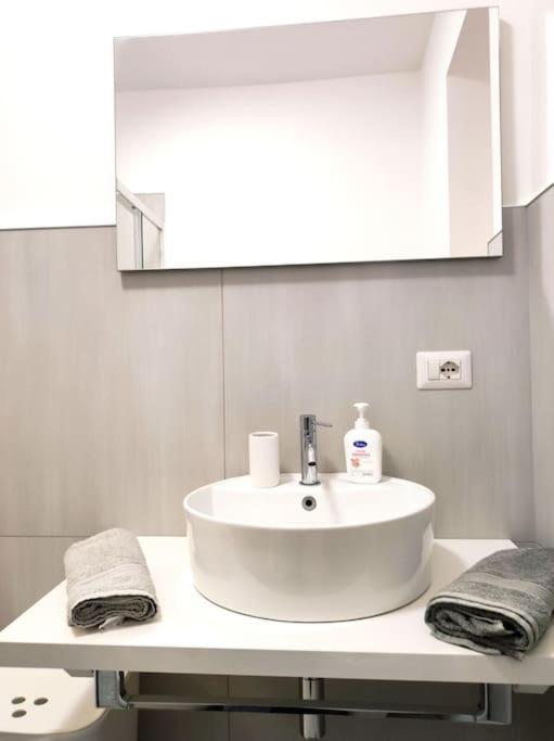 Agira Central Rooms מראה חיצוני תמונה