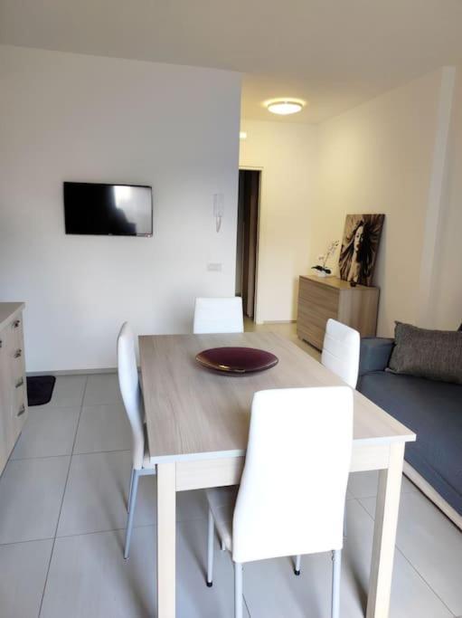 Agira Central Rooms מראה חיצוני תמונה