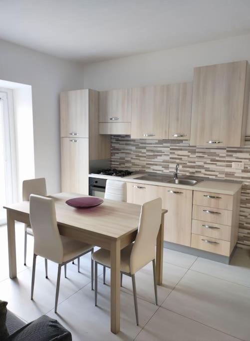 Agira Central Rooms מראה חיצוני תמונה